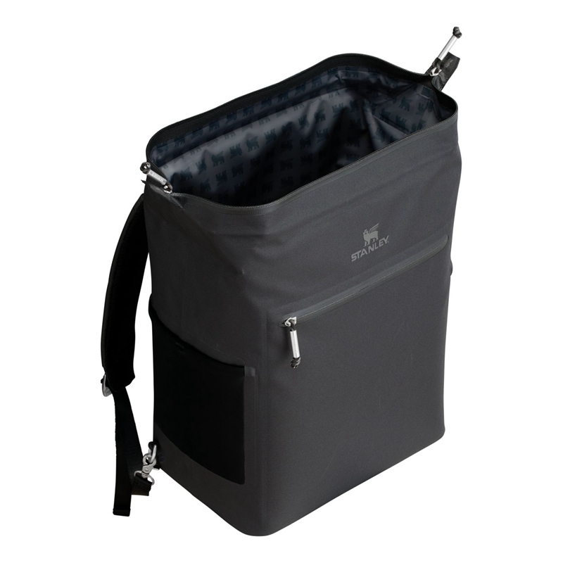 Stanley The All Day Madeleine Midi Cooler Backpack | 20 Can | 14.8 QT | 14.0 L Noir | 1970-HSLRA